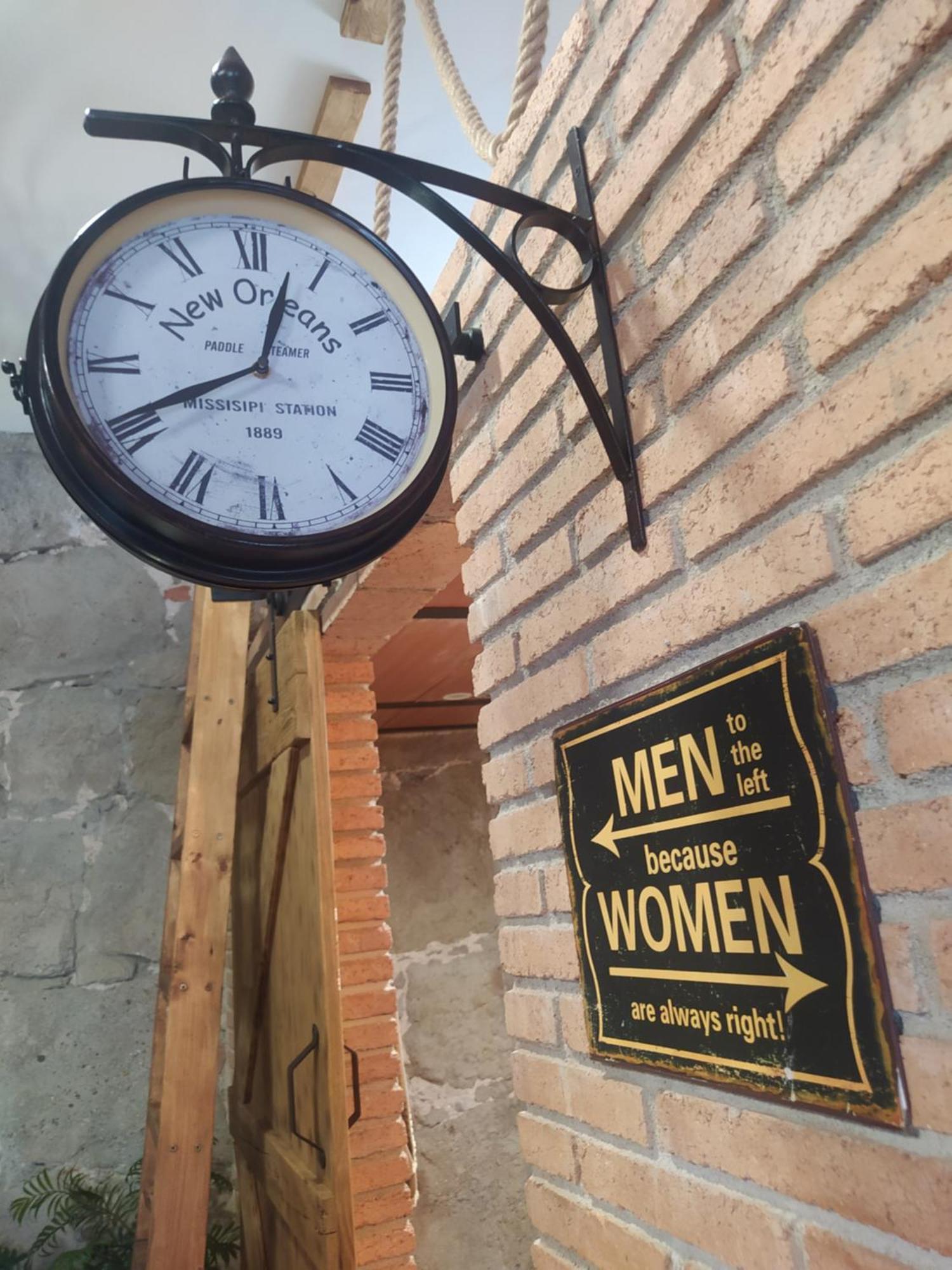 La Porteria *